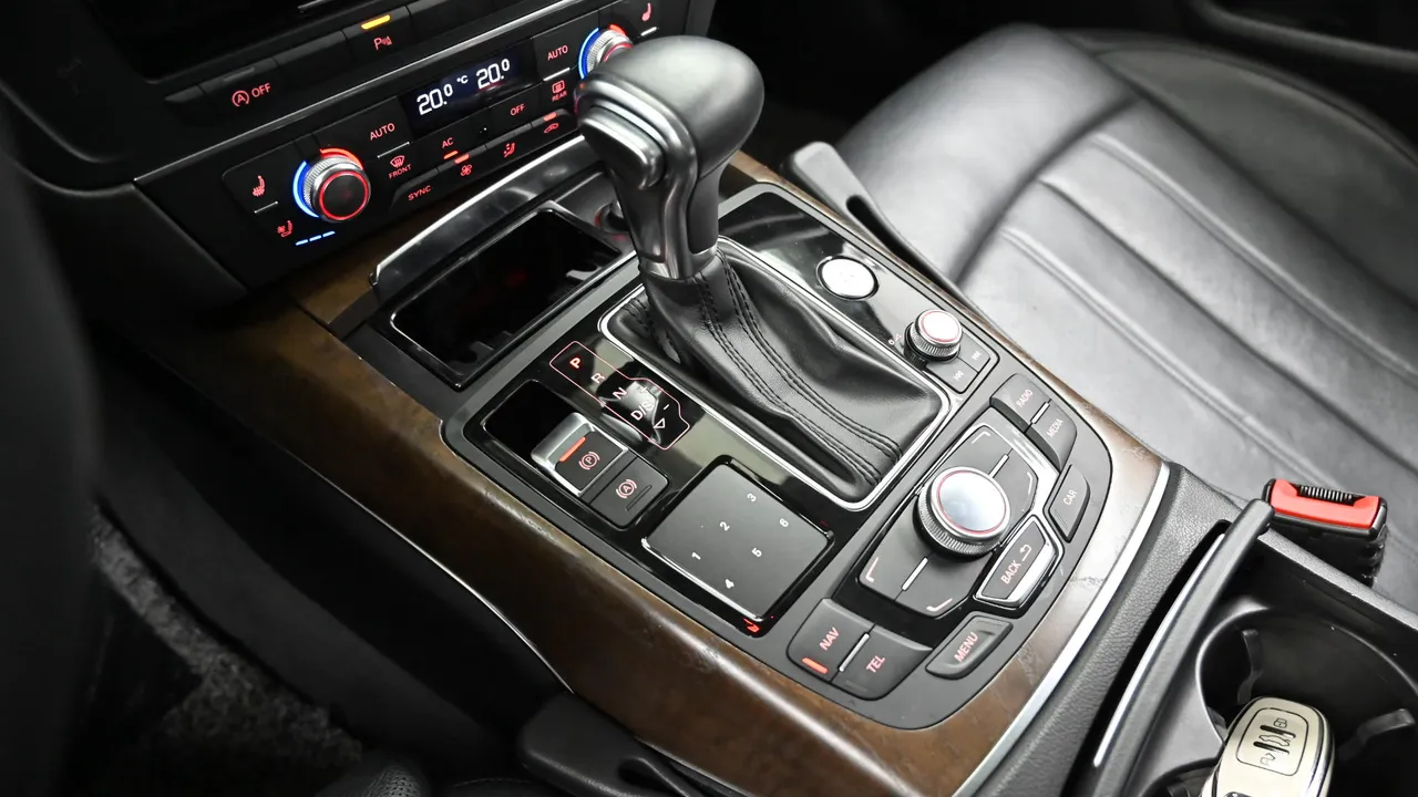 Audi A6 — miniaturë 9
