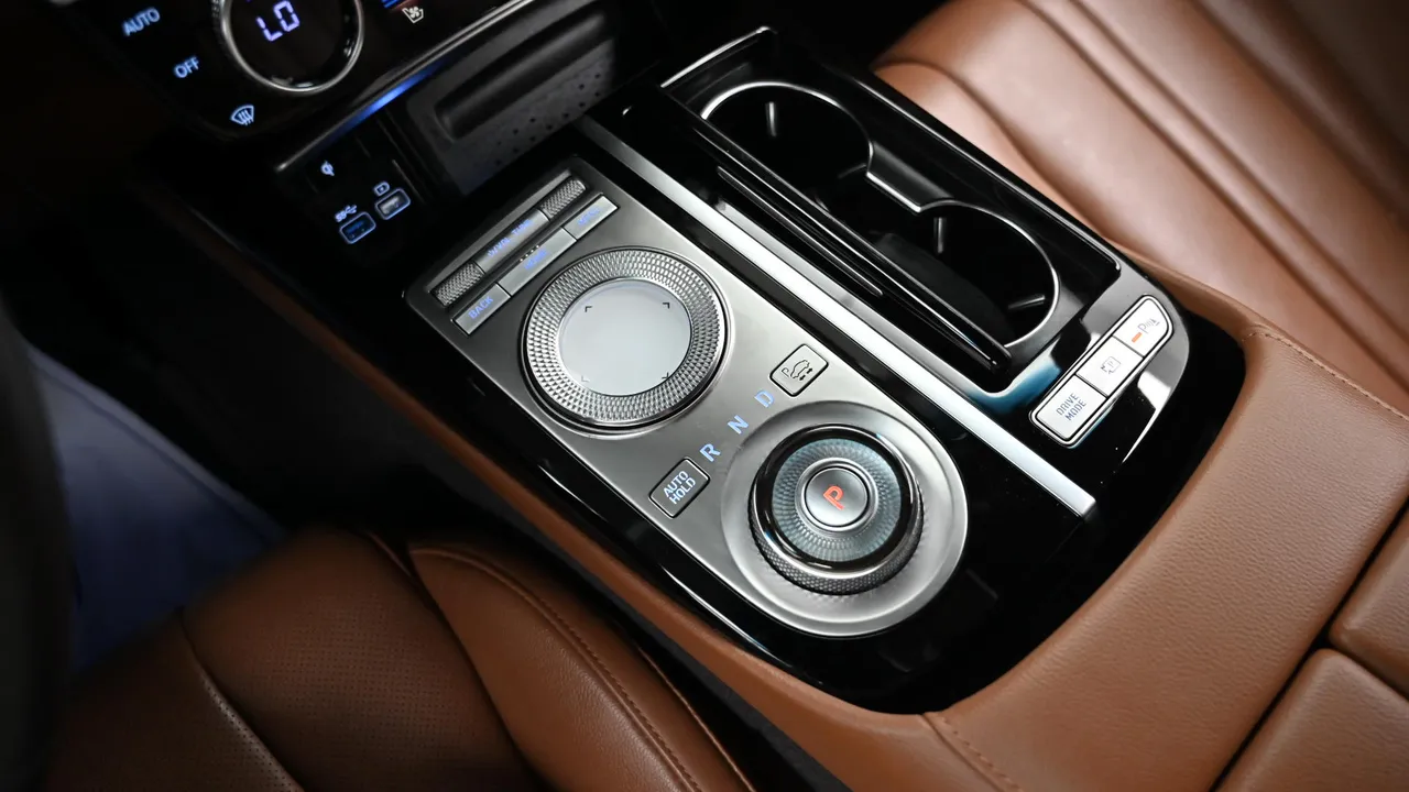 Genesis G80 — miniaturë 9