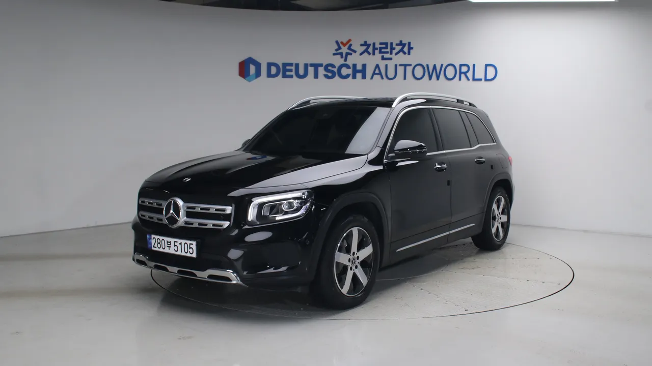 Mercedes-Benz GLB, 2020, фотография 2