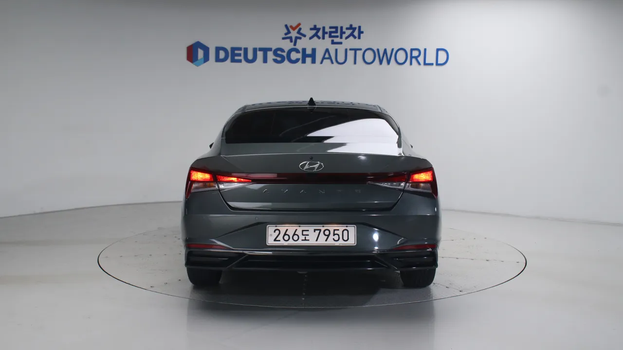 Hyundai Avante — miniaturë 4