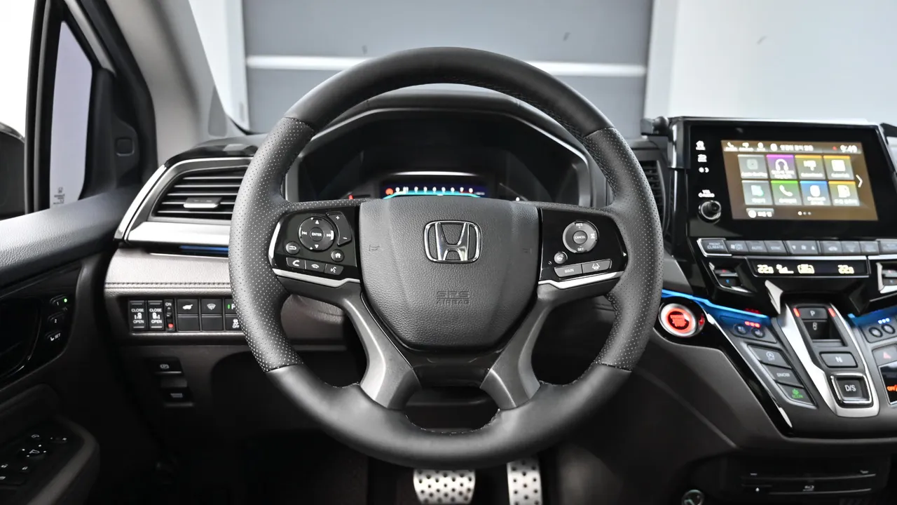 Honda Odyssey — miniaturë 13
