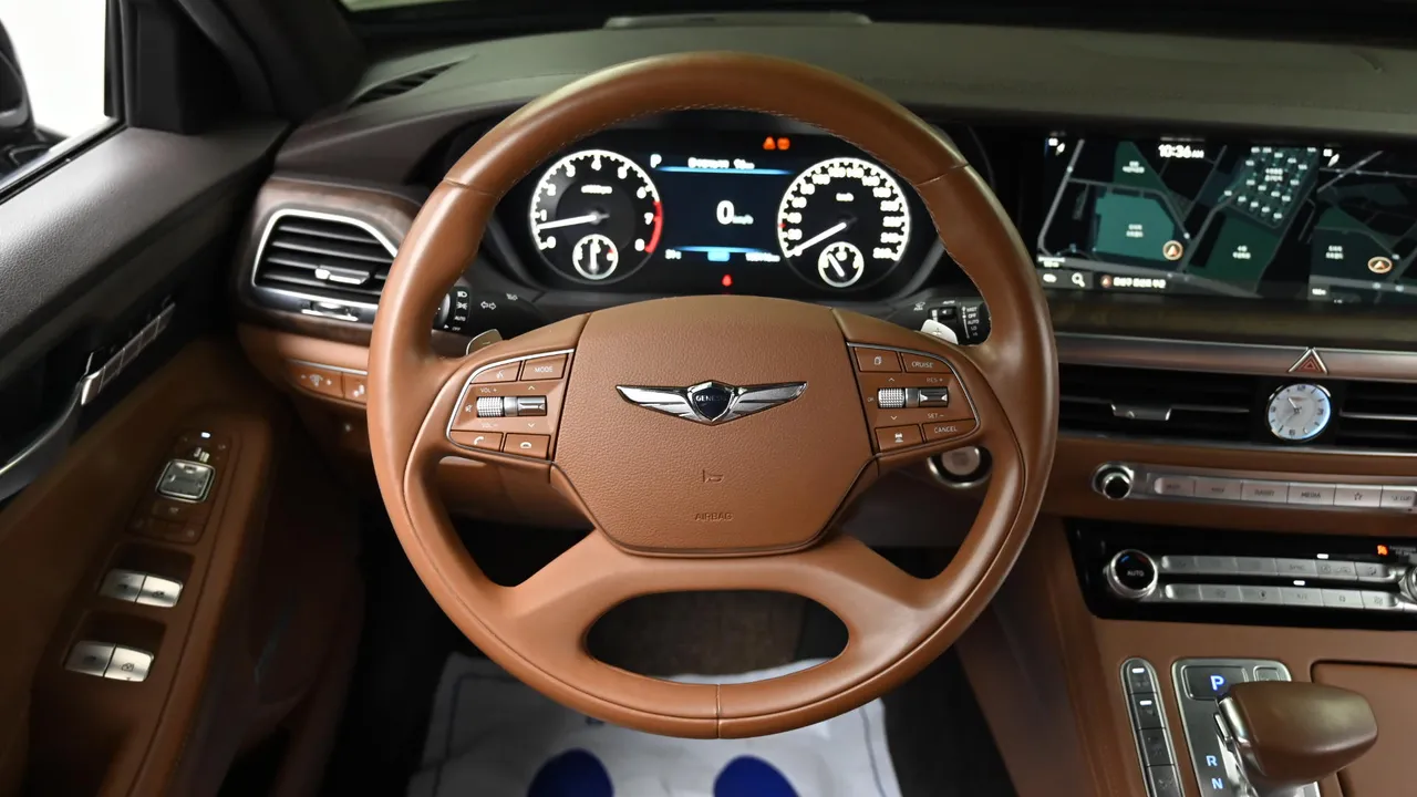 Genesis G90 — miniaturë 13