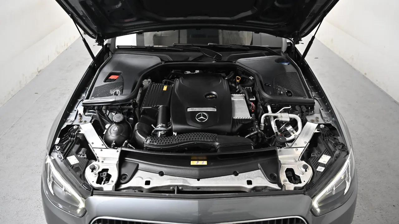 Mercedes-Benz E-klasse — miniaturë 28