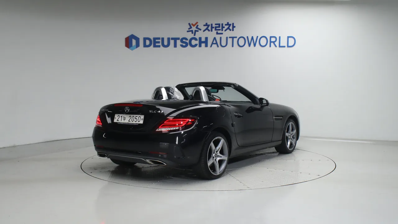 Mercedes SLC-Class R172 SLC200