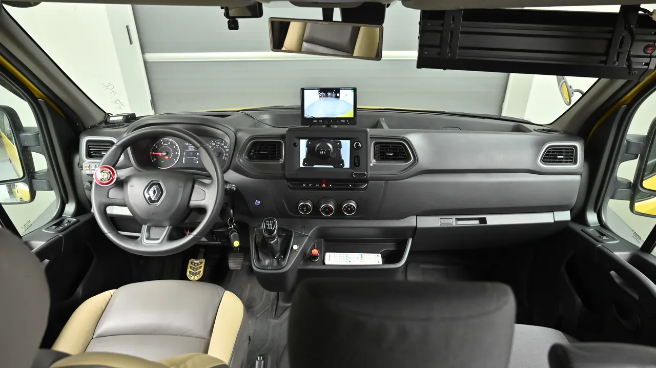 Renault Korea (Samsung) Master Child Protection Car