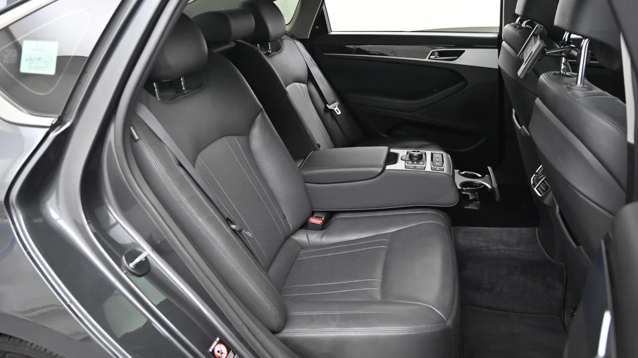 Genesis G80 — miniaturë 12