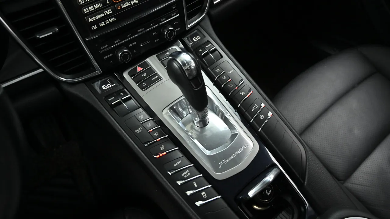 Porsche Panamera (970) 4.8 S