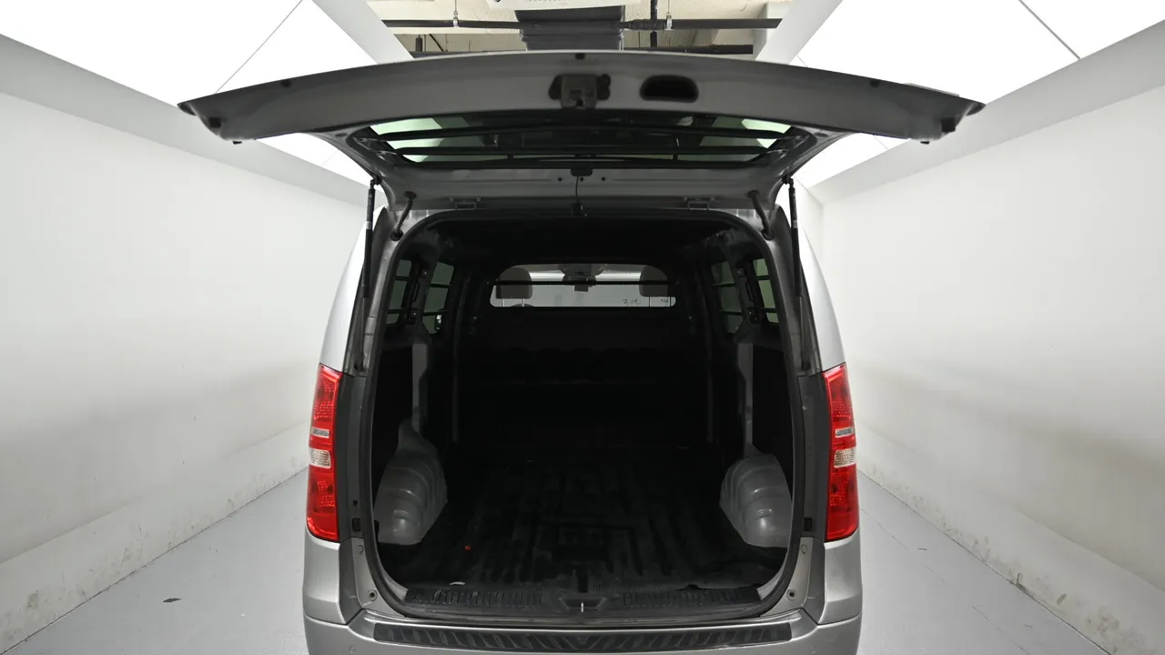 Hyundai Starex — miniaturë 37