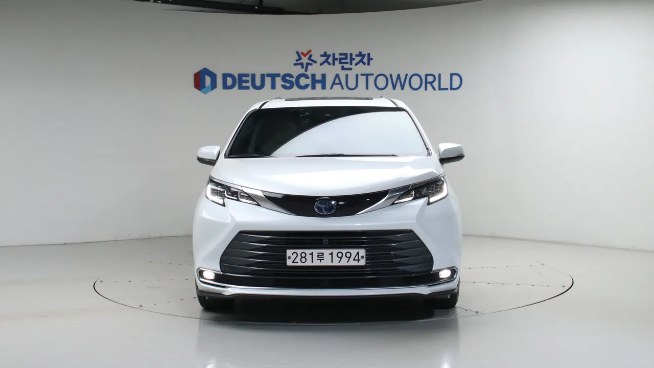 Toyota Sienna — miniaturë 3