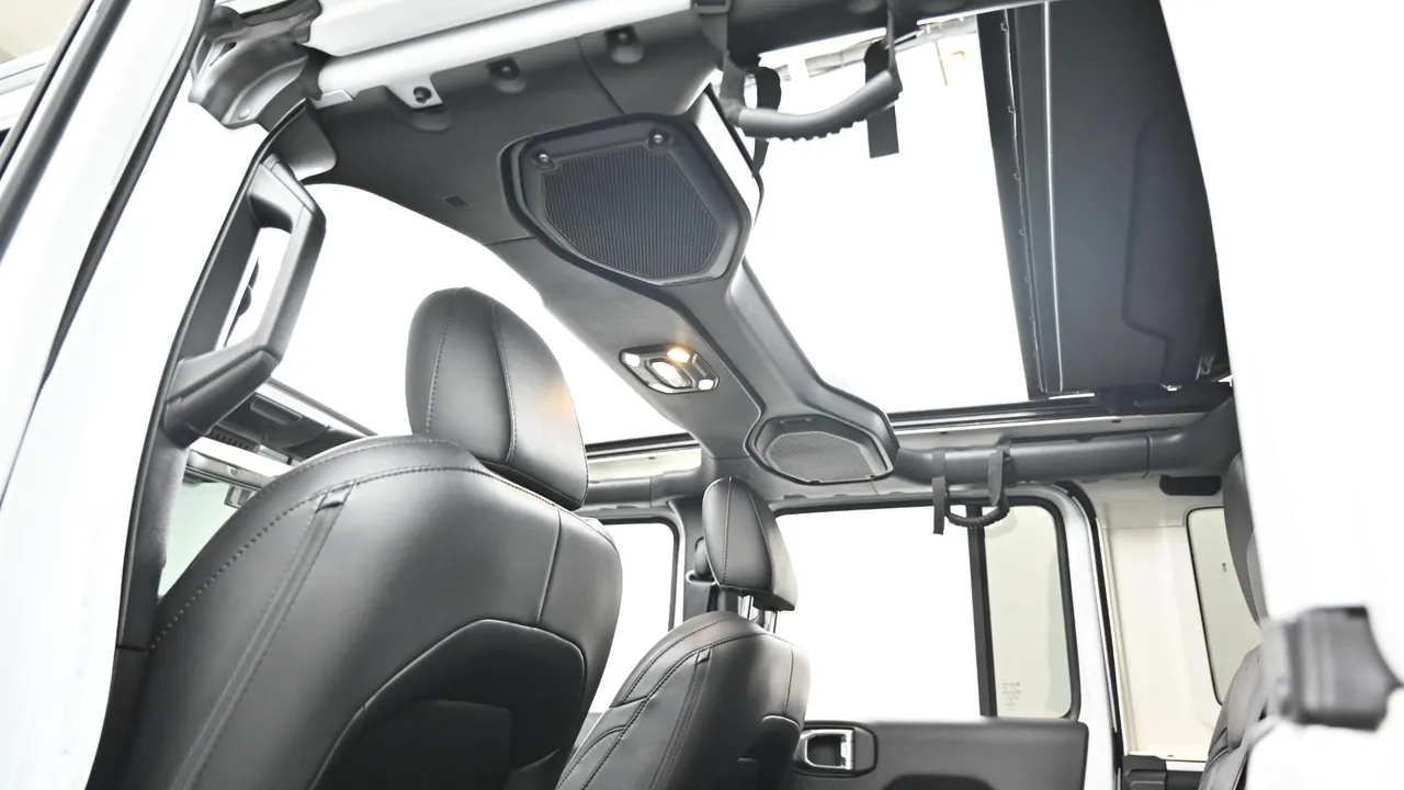 Jeep Wrangler — miniaturë 18
