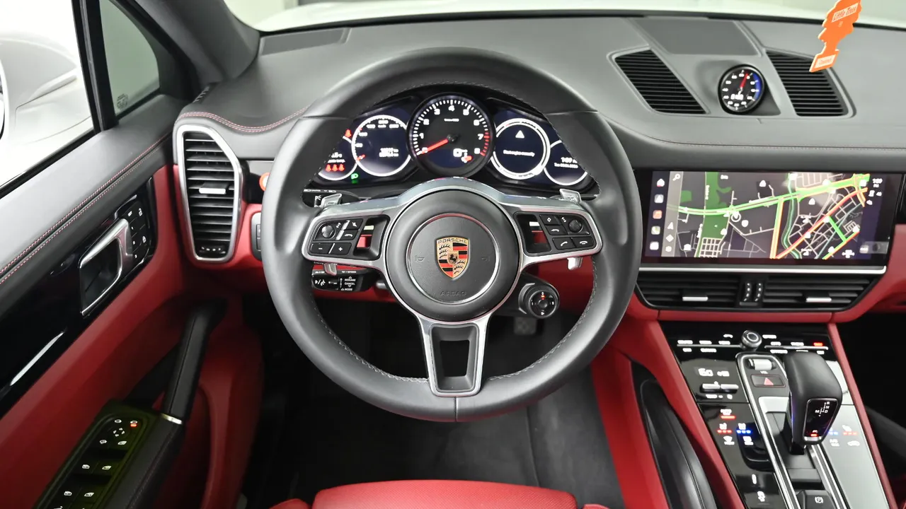 Porsche Cayenne — miniaturë 13