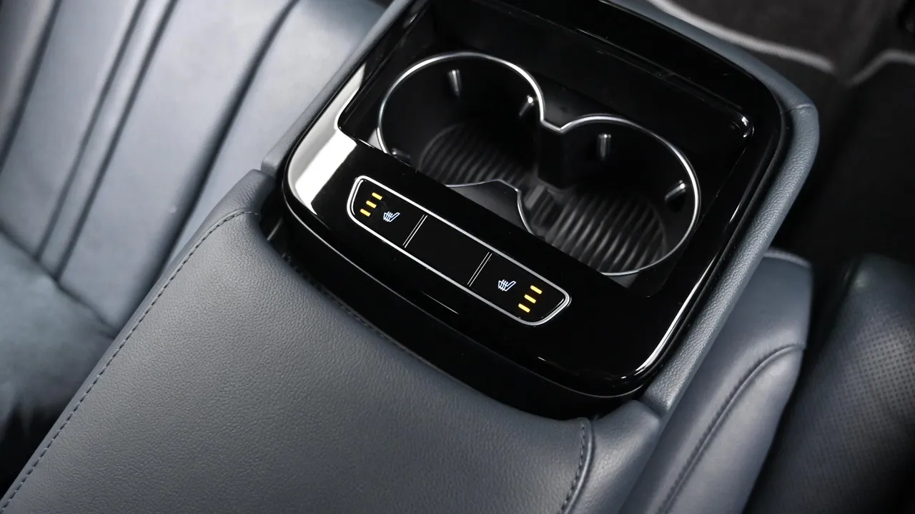 Genesis G80 — miniaturë 16