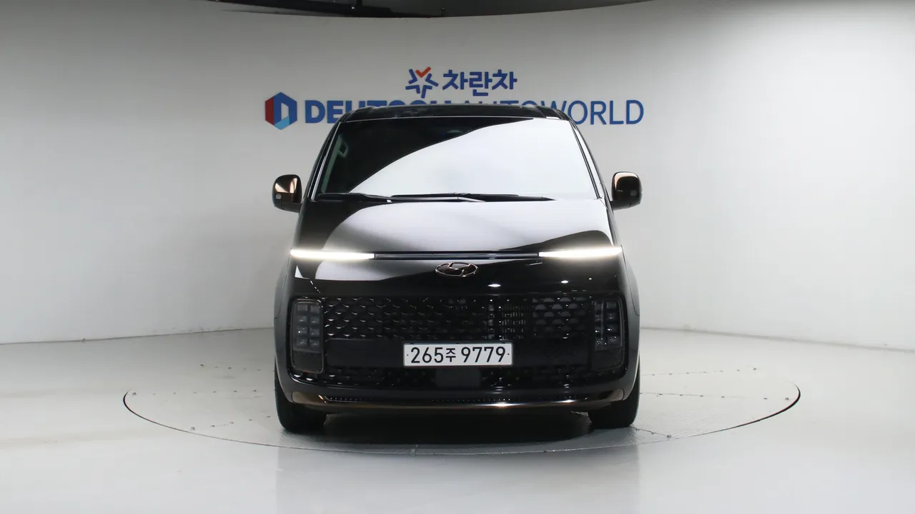 Hyundai Staria — miniaturë 3