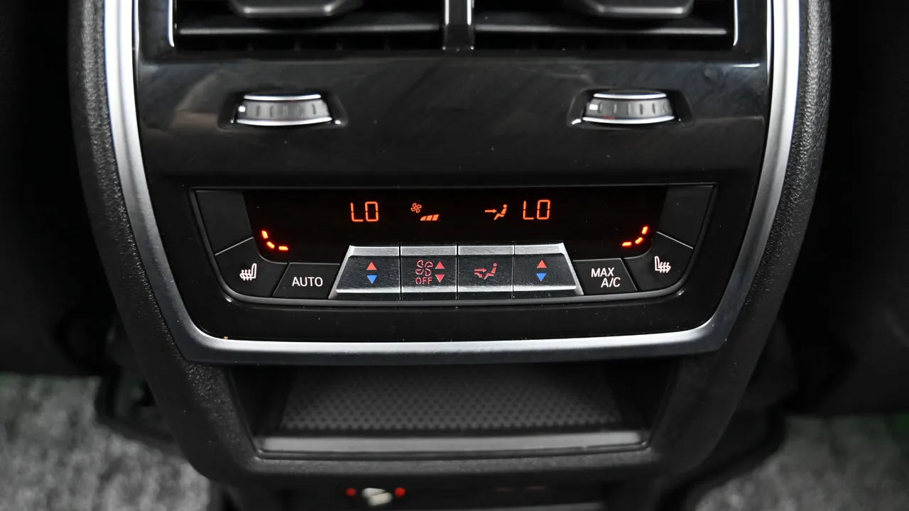 BMW X7 — miniaturë 16