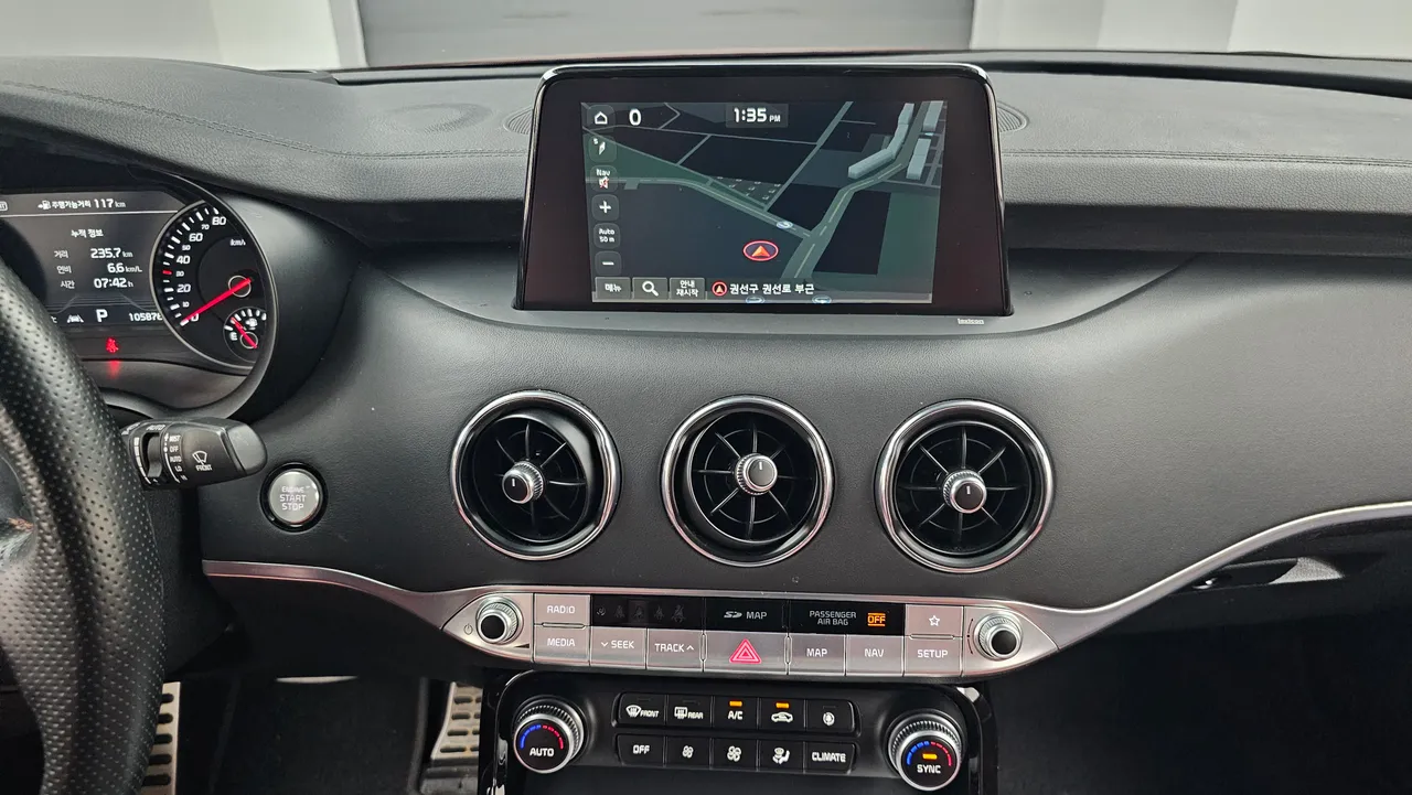 Kia Stinger — miniaturë 41