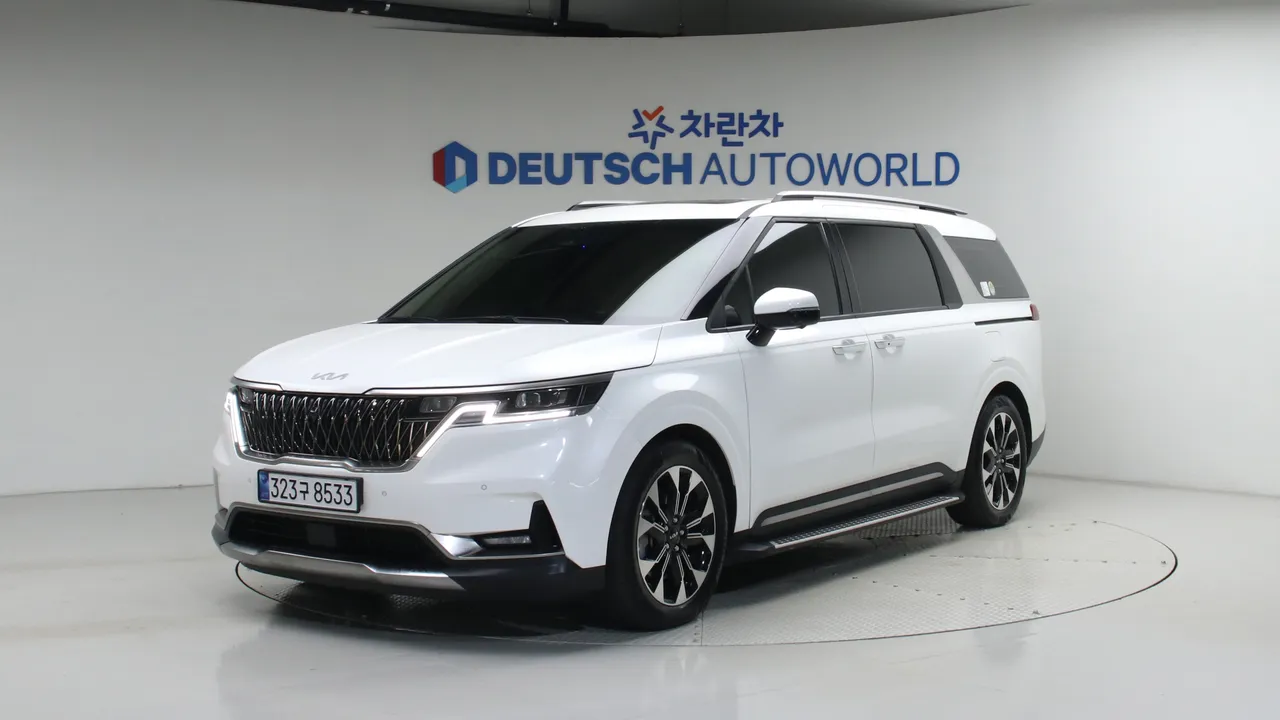 Kia Carnival 가솔린 9인승 시그니처 — foto 1