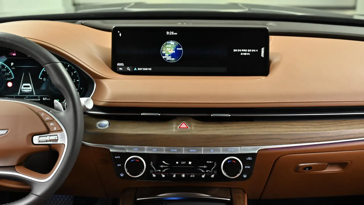 Genesis G80 — miniaturë 14