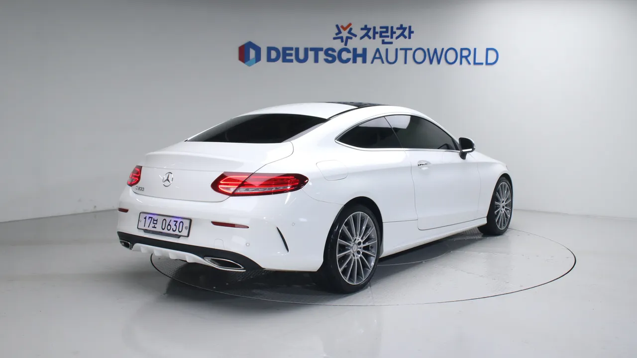Мерседес C-Класс W205 C200 купе