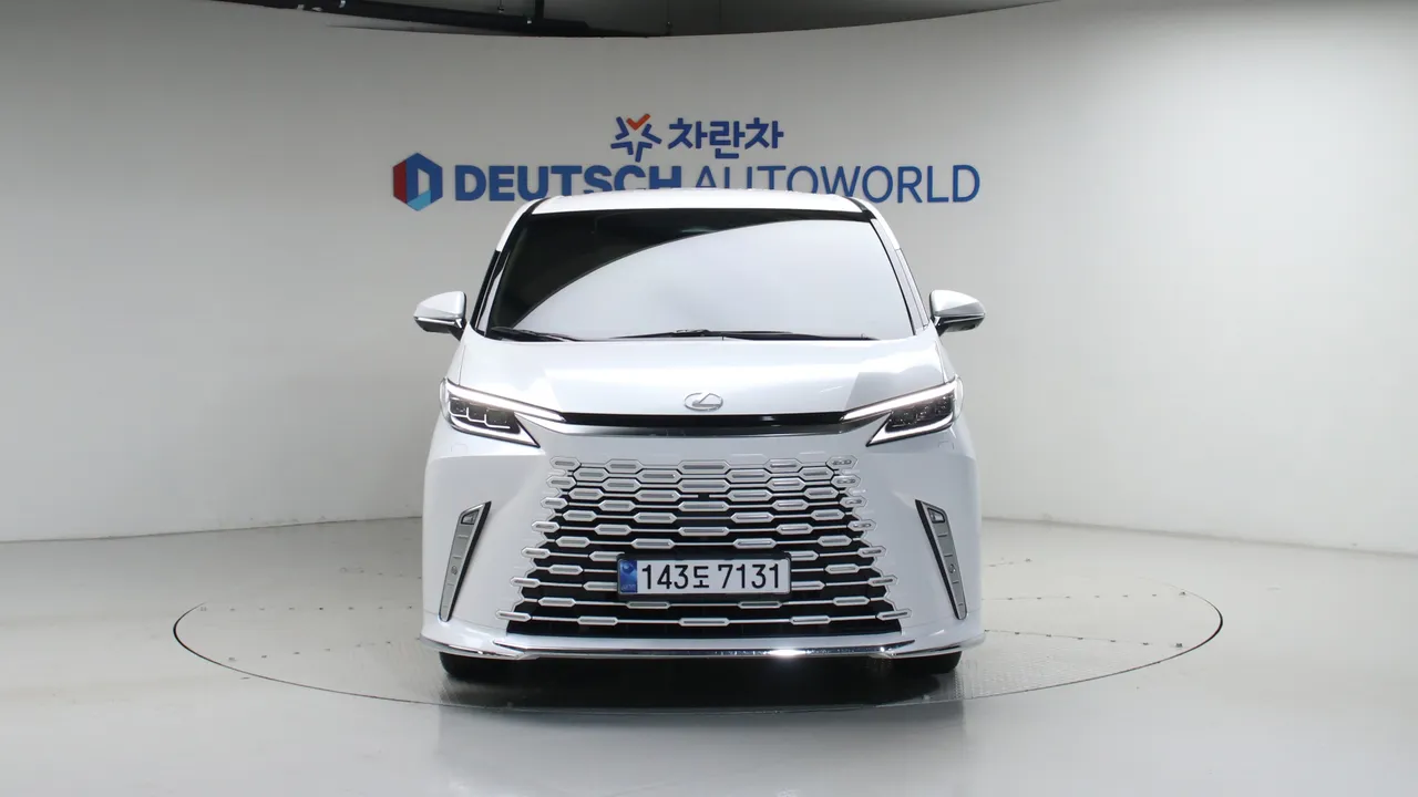 Lexus LM A Doua Generație 500h Executive