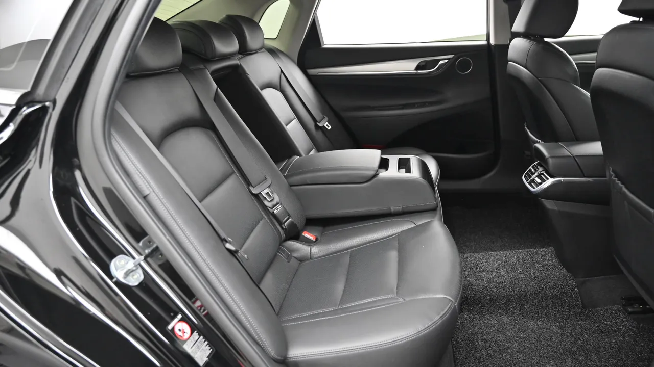 Hyundai Grandeur — miniaturë 12