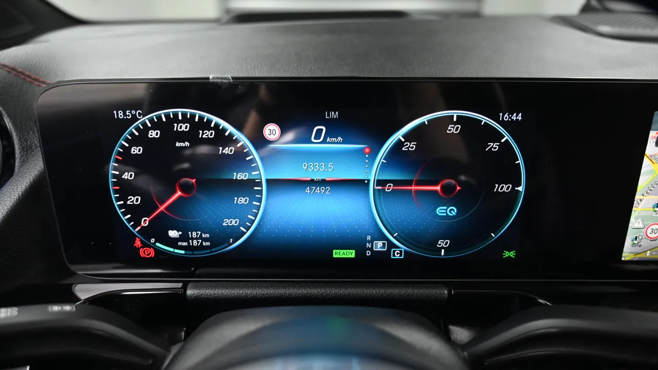 Mercedes EQA H243 66.5kWh EQA250 AMG Package