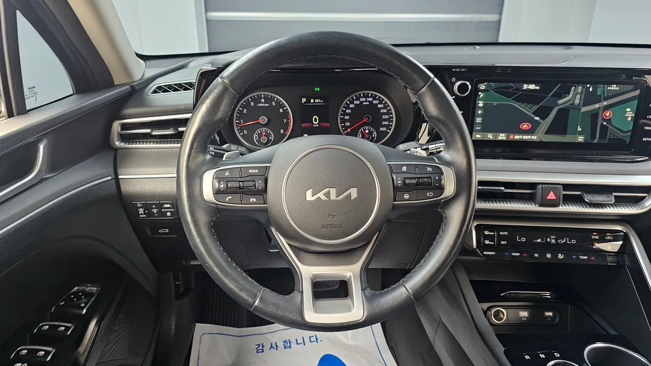 Kia K5 — miniaturë 13