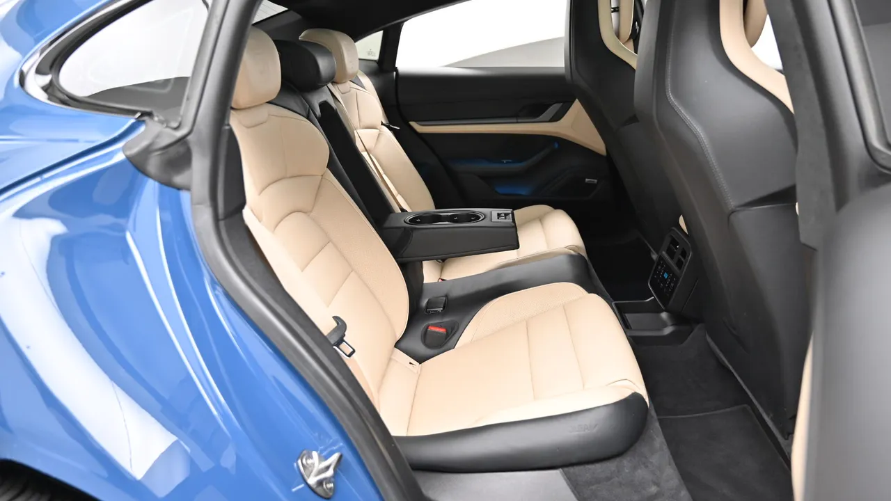 Porsche Taycan — miniaturë 12