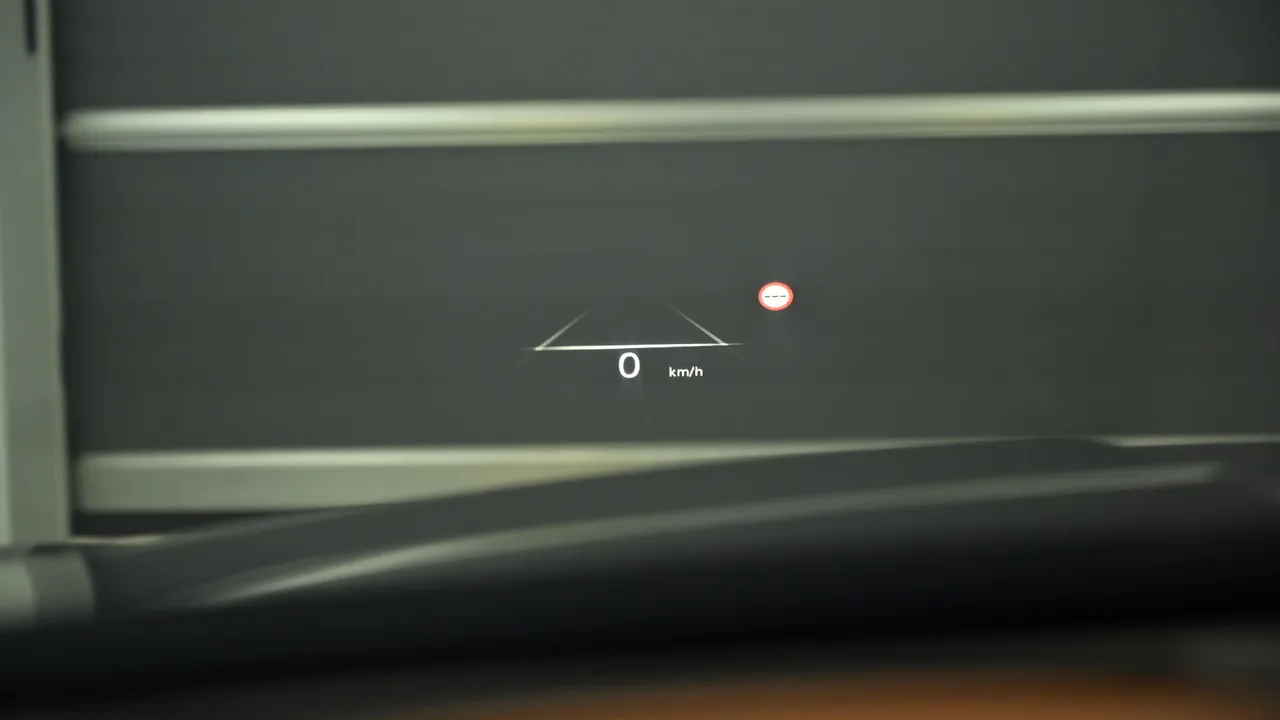 Genesis G80 — miniaturë 17