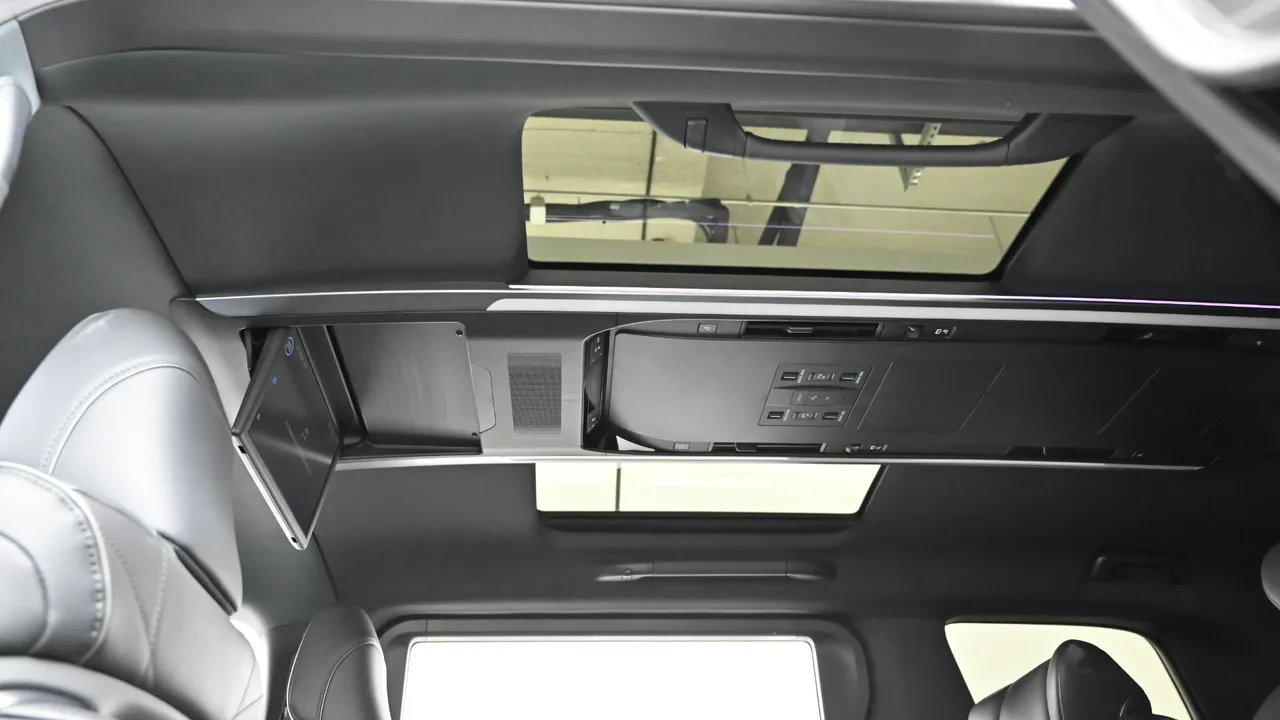 Toyota Alphard — miniaturë 18