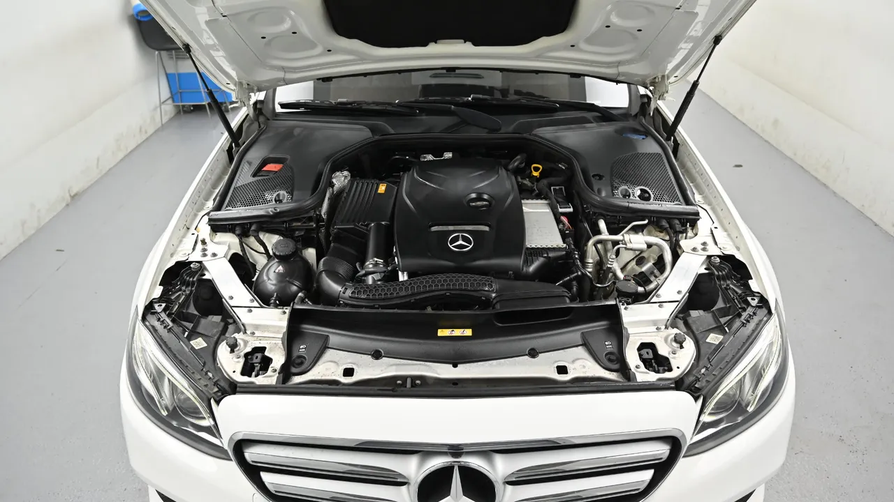 Mercedes-Benz E-klasse — miniaturë 6