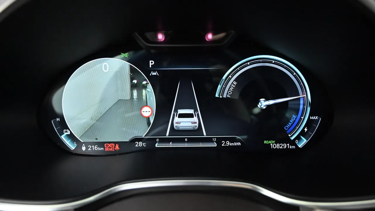 Genesis G80 — miniaturë 8