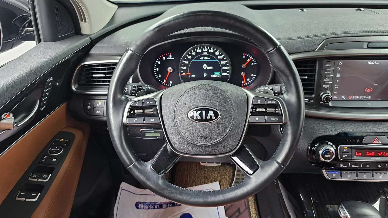 Kia Sorento — miniaturë 13