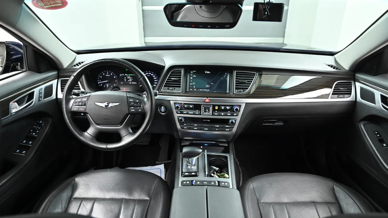 Genesis G80 — miniaturë 7