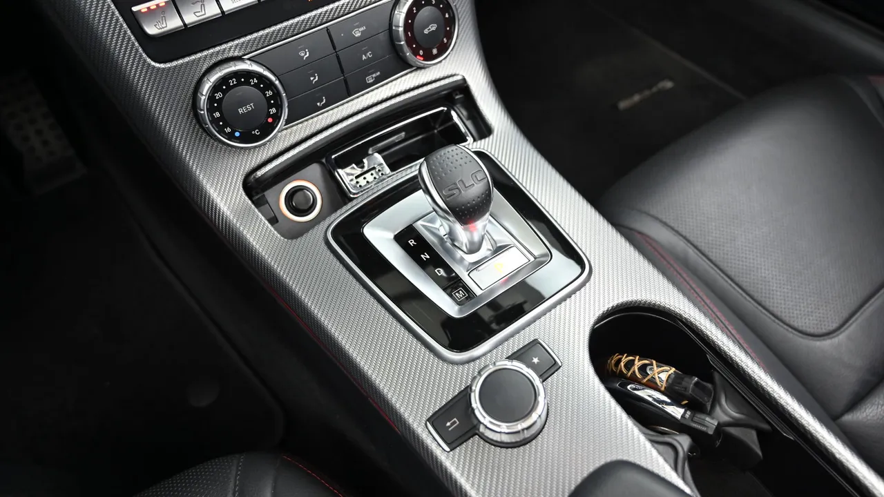 Mercedes SLC-Class R172 SLC200