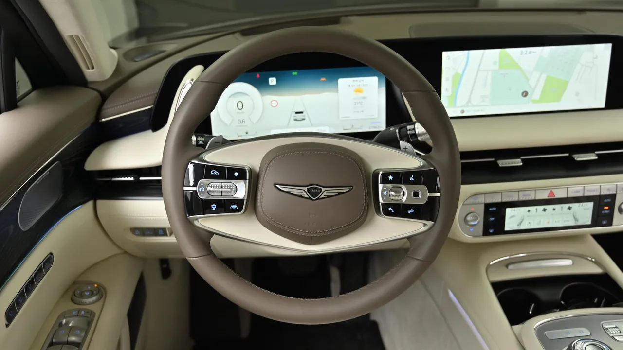 Genesis G90 — miniaturë 31