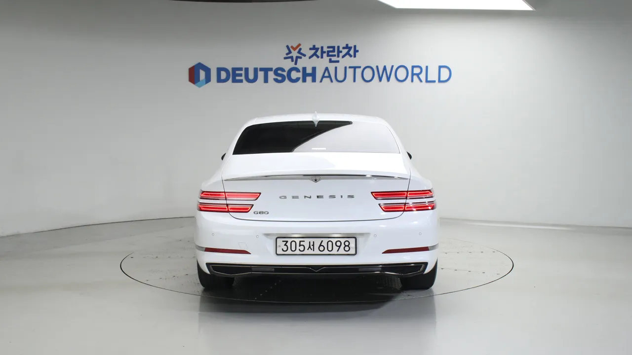 Genesis G80 — miniaturë 4