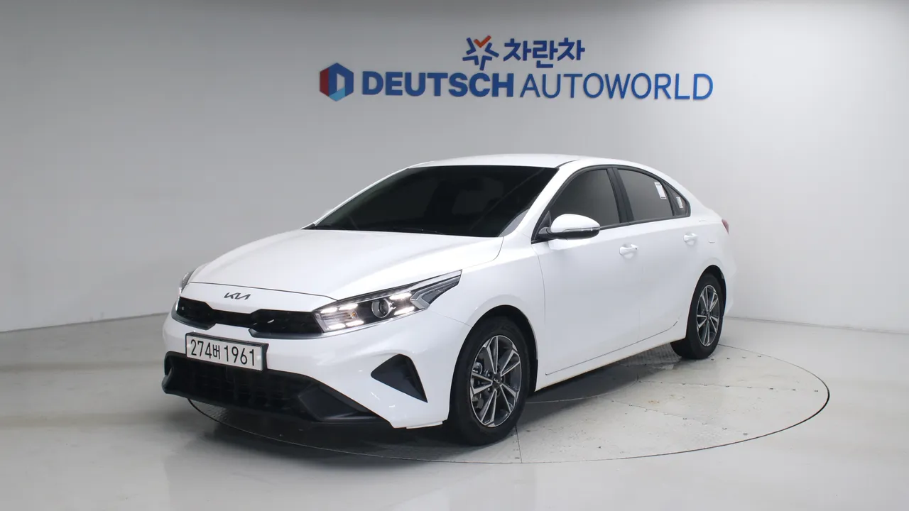 Kia K3 1.6 프레스티지 — foto 1