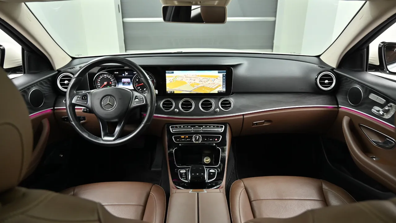 Mercedes-Benz E-klasse — miniaturë 7