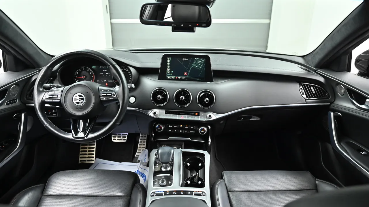 Kia Stinger — miniaturë 7