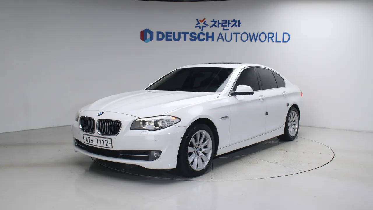 BMW 5er 528i xDrive — foto 1