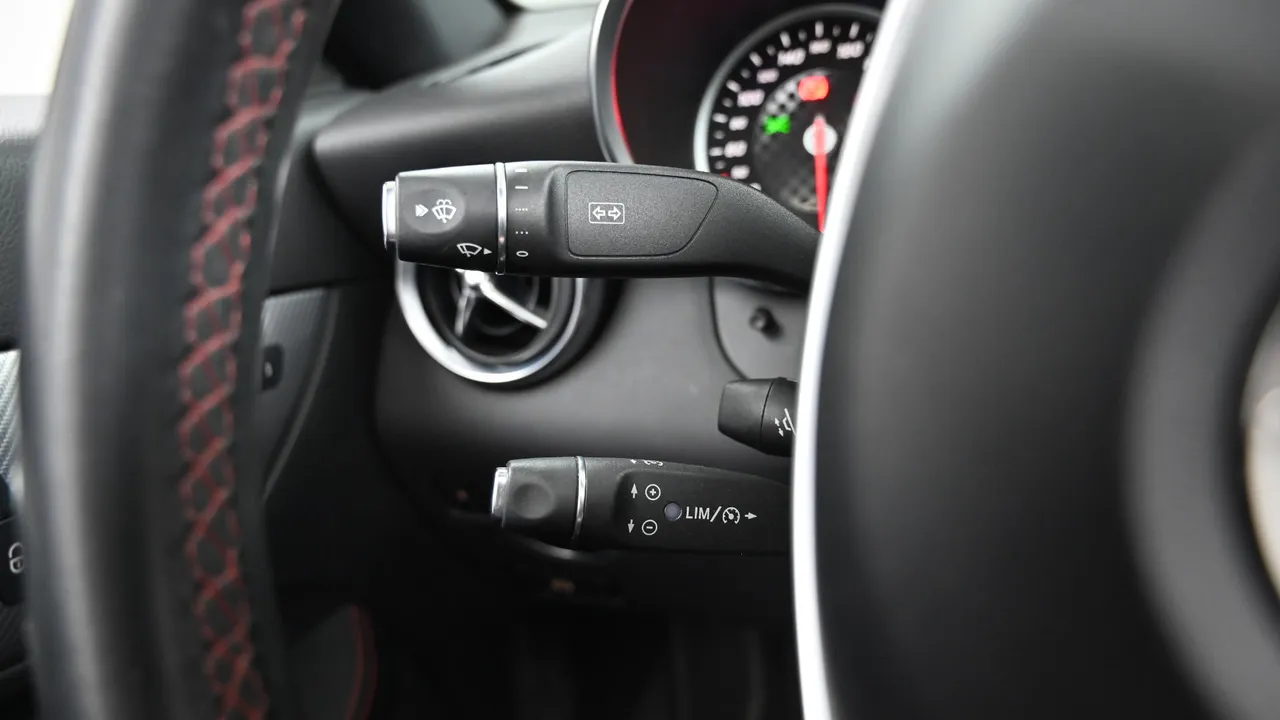 Mercedes-Benz SLC-klasse — miniaturë 34