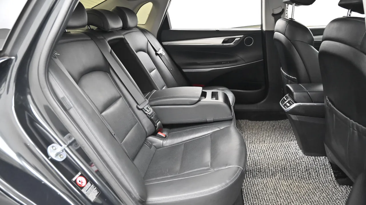 Hyundai Grandeur — miniaturë 12