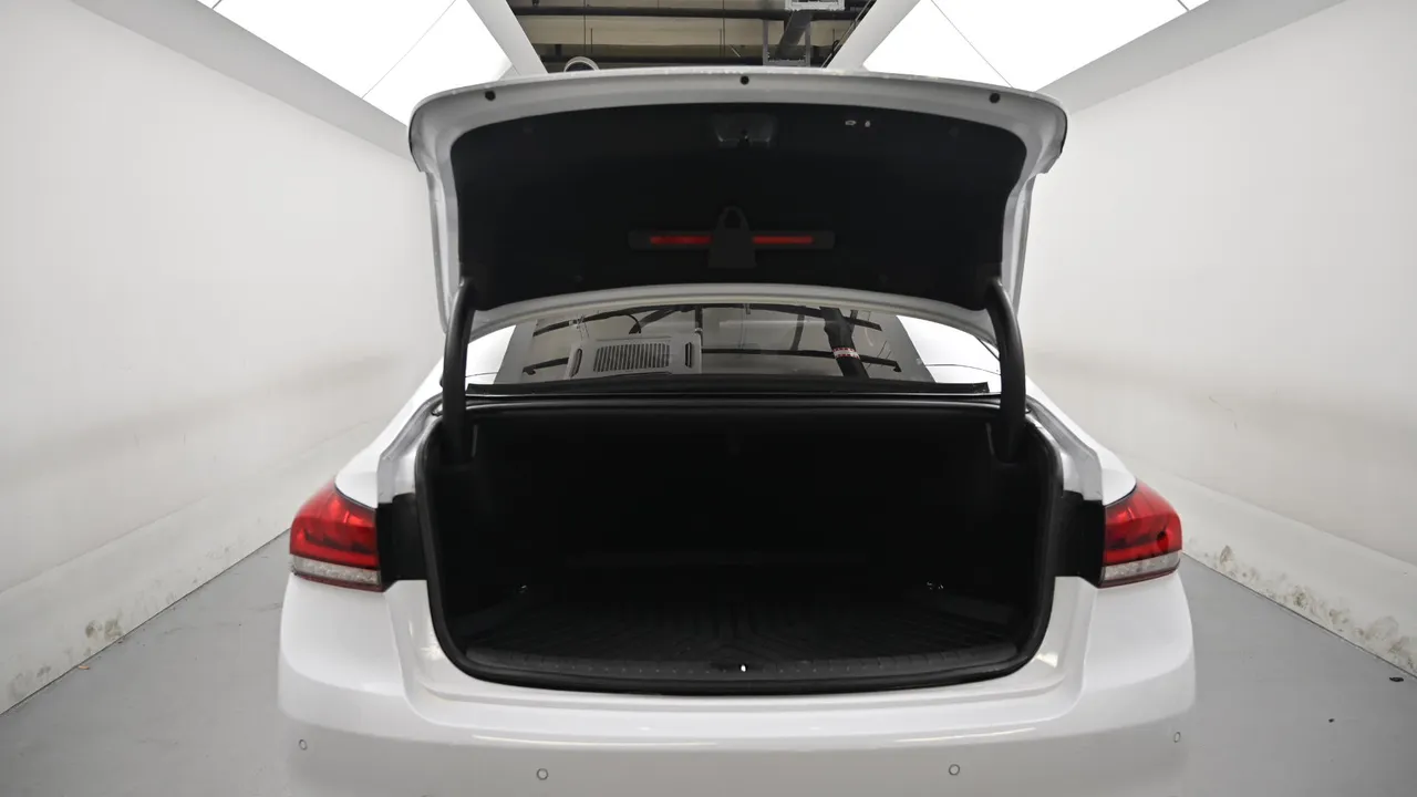 Genesis G80 — miniaturë 19