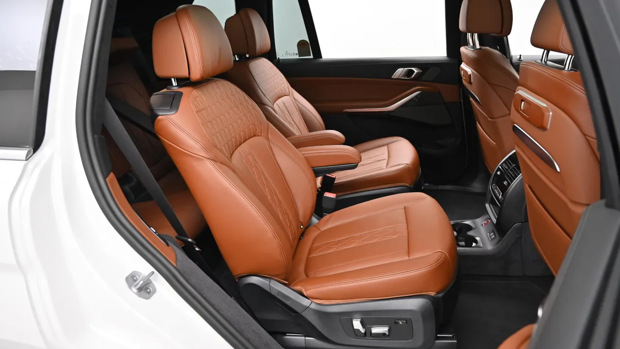 BMW X7 — miniaturë 12