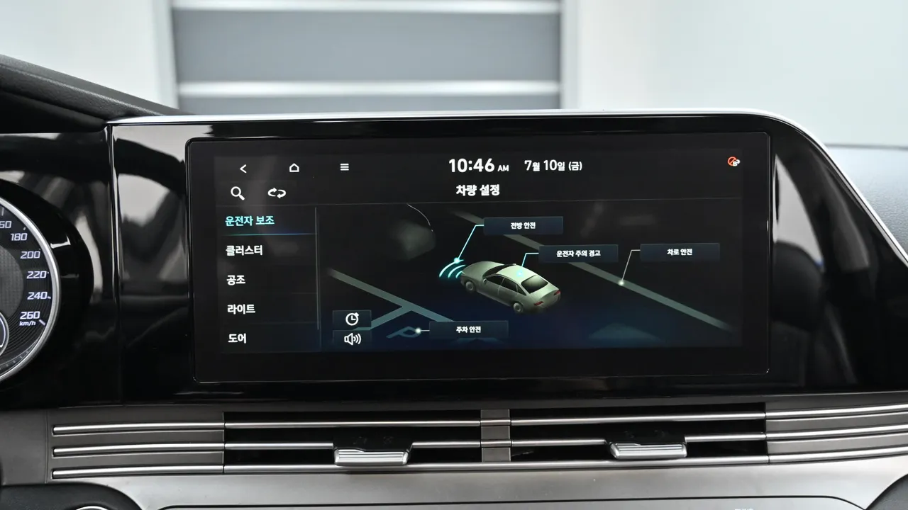 Hyundai Grandeur — miniaturë 17