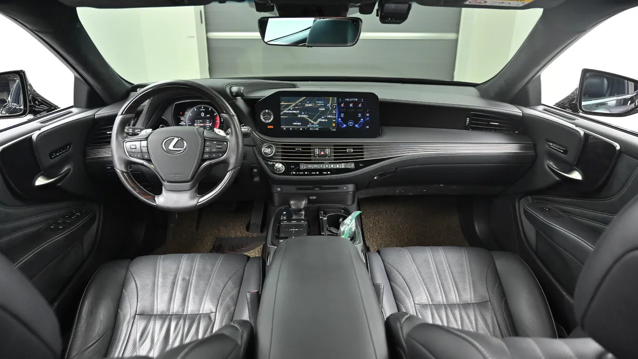 Lexus LS A 5-a Generație 500 3.5 Luxury AWD