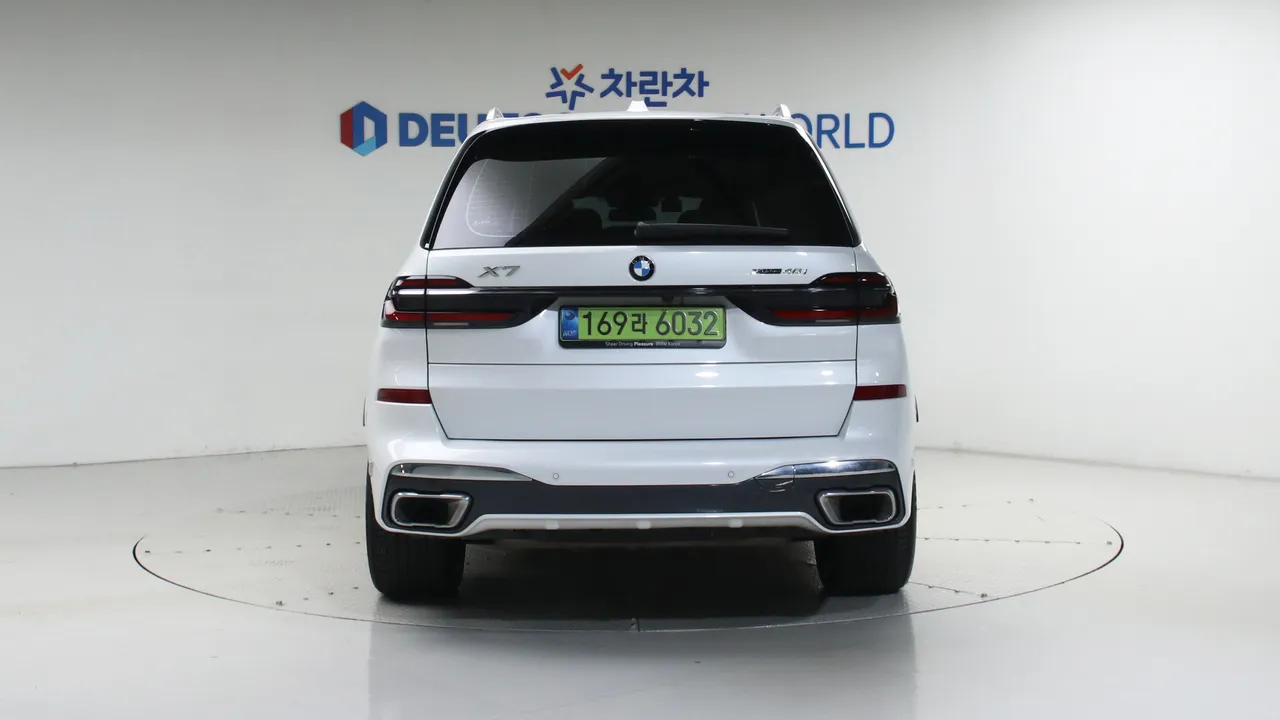BMW X7 — miniaturë 4