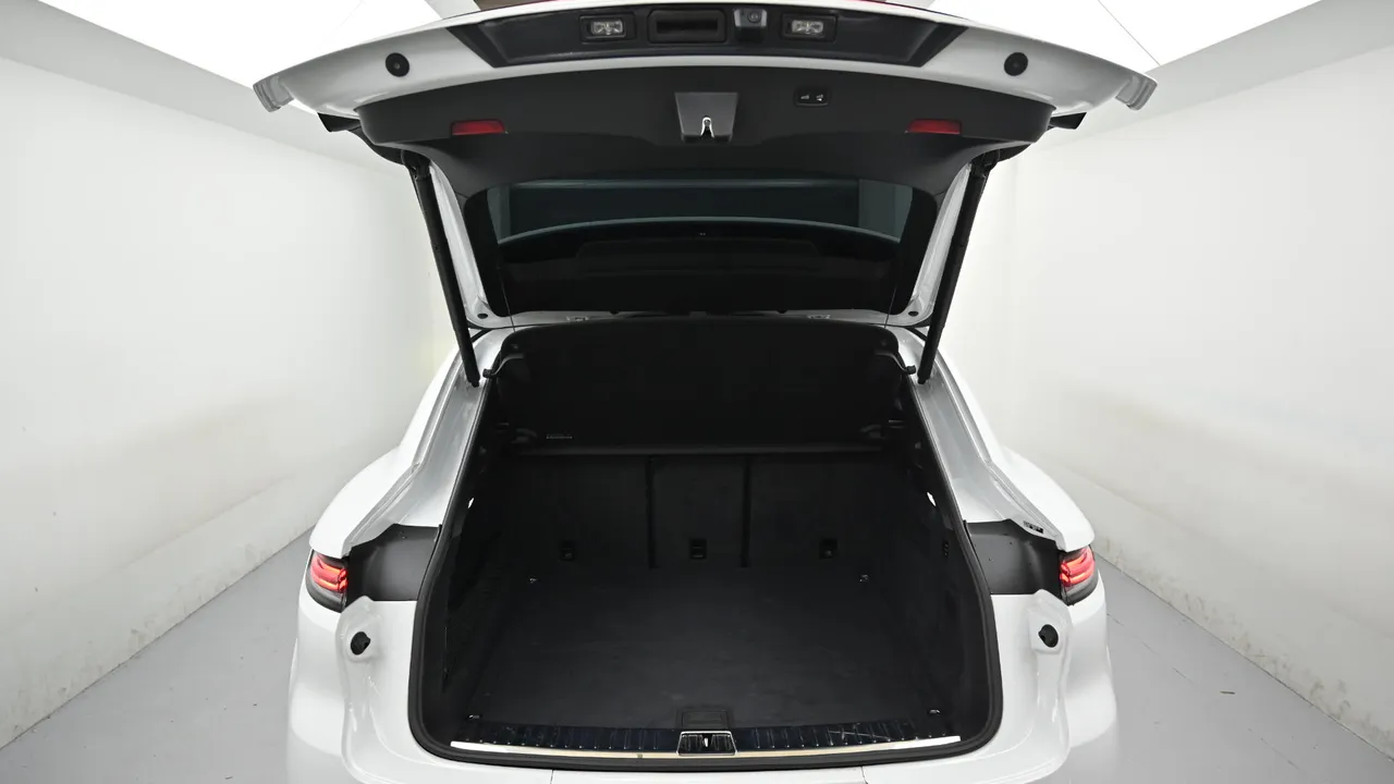 Porsche Cayenne — miniaturë 19