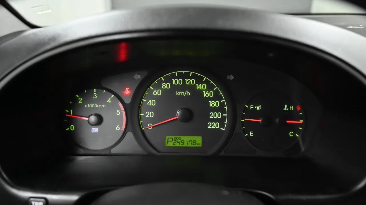 Hyundai Starex — miniaturë 8