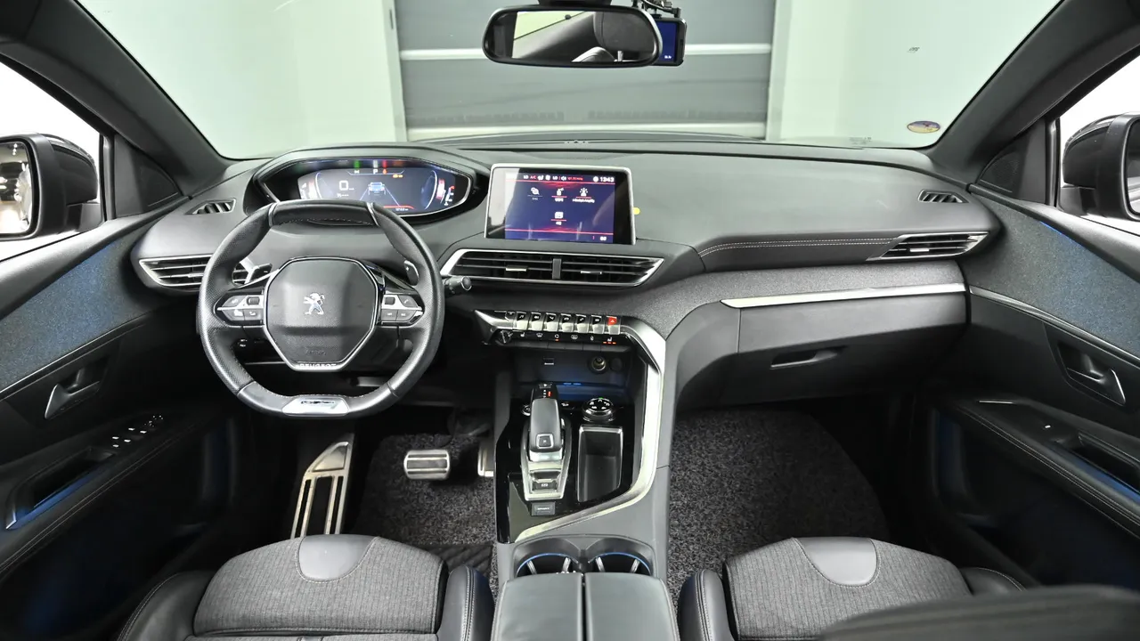 Peugeot 3008 2nd Generation 1.6 BlueHDi GT Line